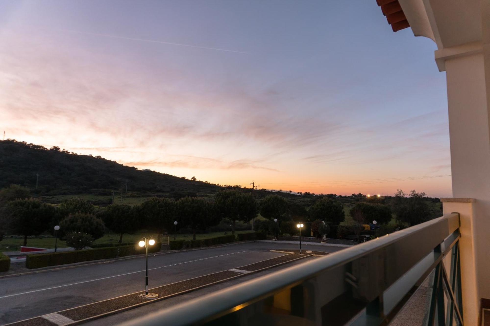 Hotel Estrela Da Idanha Экстерьер фото